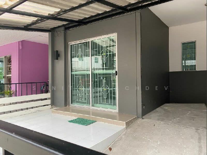 บ้านพฤกษา 86 ถนนศรีวารีน้อย ซอยลาดกระบัง 54, สมุทรปราการ, ศีรษะจรเข้น้อย, บางเสาธง, สมุทรปราการ, 120 ตร.ม., ทาวน์เฮ้าส์ ให้เช่า, โดย Sunitra Sachdev, 500427659 - DDproperty.com