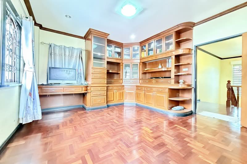 ภัสรี พุทธมณฑลสาย 2, Bangkok, Bang Kae Nua, Bang Khae, Bangkok, 4 Bedrooms, 183 sqm, Single Detached House For Sale, by ศิริเพ็ญ ทองอ่อน, 500427692 - DDproperty.com