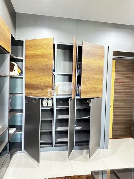 Supalai Park Ekkamai-Thonglor, Bangkok, Petchaburi Road, Bang Kapi, Huai Khwang, Bangkok, 1 Bedroom, 80 sqm, Condo For Sale, by Neeranuch Somprasong, 500427717 - DDproperty.com