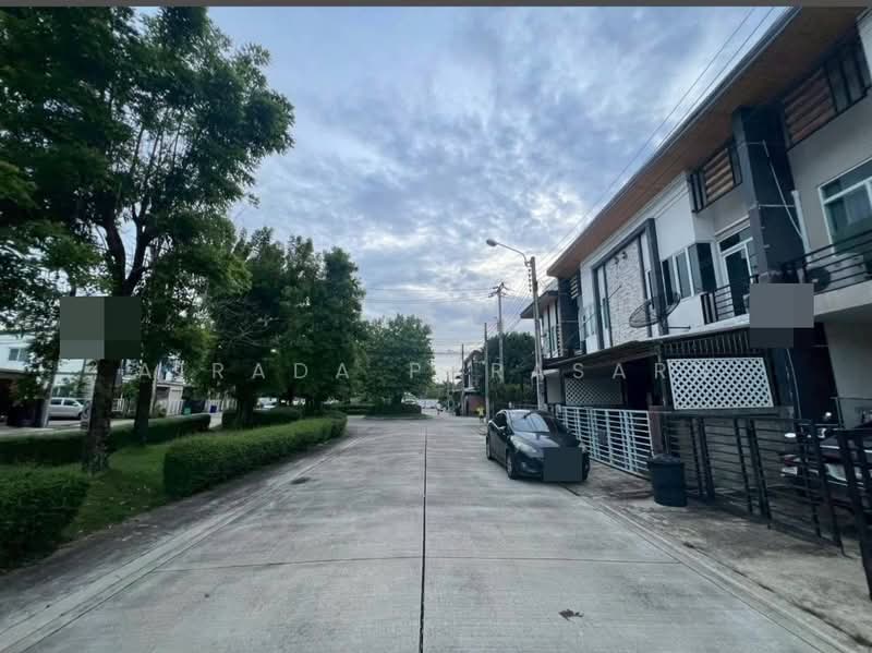 Gusto Phaholyothin – Ramintra, Bangkok, Soi Phahonyothin 48 Yeak 26, Anusaowari, Bang Khen, Bangkok, 4 Bedrooms, 132 sqm, Townhouse For Rent, by Airada Parasarn, 500427735 - DDproperty.com