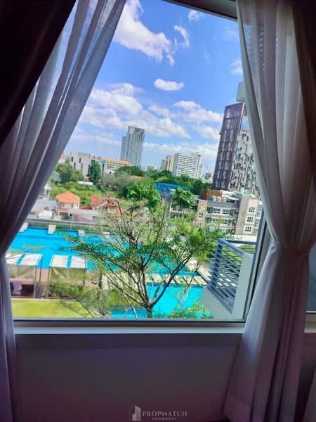 Siri At Sukhumvit, Bangkok, 902 Sukhumvit Road, Phra Kanong, Khlong Toei, Bangkok, 2 Bedrooms, 70 sqm, Condo For Rent, by PROPMATCH CO., LTD., 500427742 - DDproperty.com