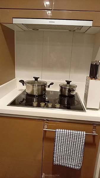 Siri At Sukhumvit, Bangkok, 902 Sukhumvit Road, Phra Kanong, Khlong Toei, Bangkok, 2 Bedrooms, 70 sqm, Condo For Rent, by PROPMATCH CO., LTD., 500427742 - DDproperty.com