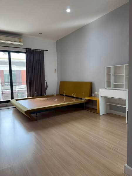 Sixnature Kalapaphruek, Bangkok, Kanlapaphruek Road, Bang Khae, Bangkok, 3 Bedrooms, 169 sqm, Townhouse For Rent, by ปรินทร์ญาดา ชิณโชติ, 500427764 - DDproperty.com