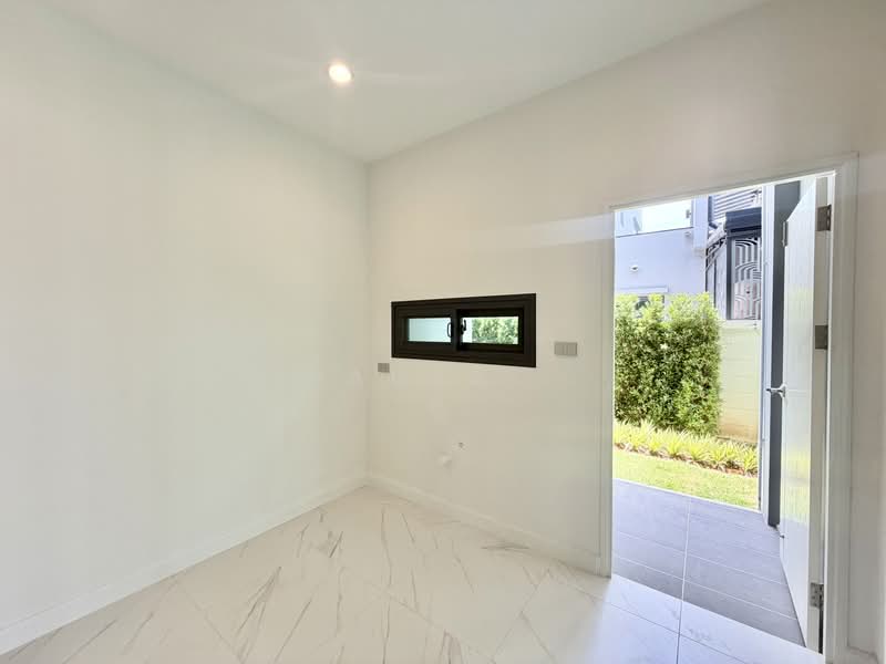 Supalai Essence Angsila, Chon Buri (Pattaya), Ang Sila, Muang Chon Buri, Chon Buri (Pattaya), 5 Bedrooms, 380 sqm, Single Detached House For Sale, by Paula ., 500427767 - DDproperty.com