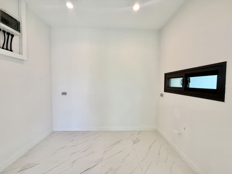 Supalai Essence Angsila, Chon Buri (Pattaya), Ang Sila, Muang Chon Buri, Chon Buri (Pattaya), 5 Bedrooms, 380 sqm, Single Detached House For Sale, by Paula ., 500427767 - DDproperty.com