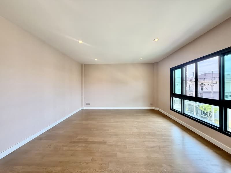 Supalai Essence Angsila, Chon Buri (Pattaya), Ang Sila, Muang Chon Buri, Chon Buri (Pattaya), 5 Bedrooms, 380 sqm, Single Detached House For Sale, by Paula ., 500427767 - DDproperty.com
