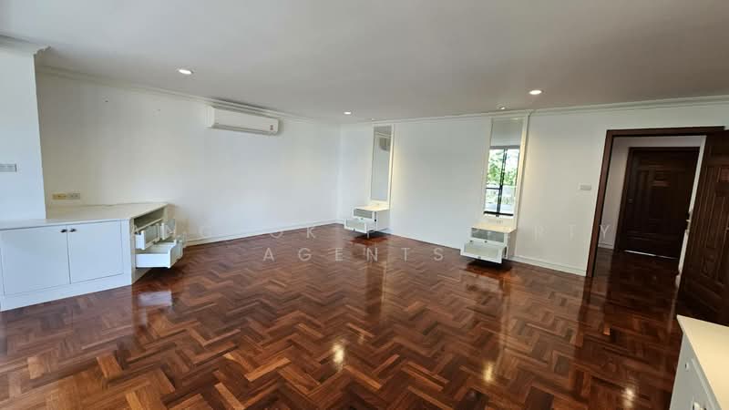 Dera Mansion, Bangkok, 23 Soi Sukhumvit 18, Khlong Toei, Bangkok, 3 Bedrooms, 315 sqm, Condo For Rent, by BANGKOK PROPERTY AGENTS, 500427786 - DDproperty.com
