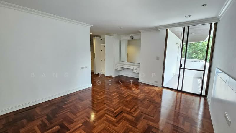 Dera Mansion, Bangkok, 23 Soi Sukhumvit 18, Khlong Toei, Bangkok, 3 Bedrooms, 315 sqm, Condo For Rent, by BANGKOK PROPERTY AGENTS, 500427786 - DDproperty.com