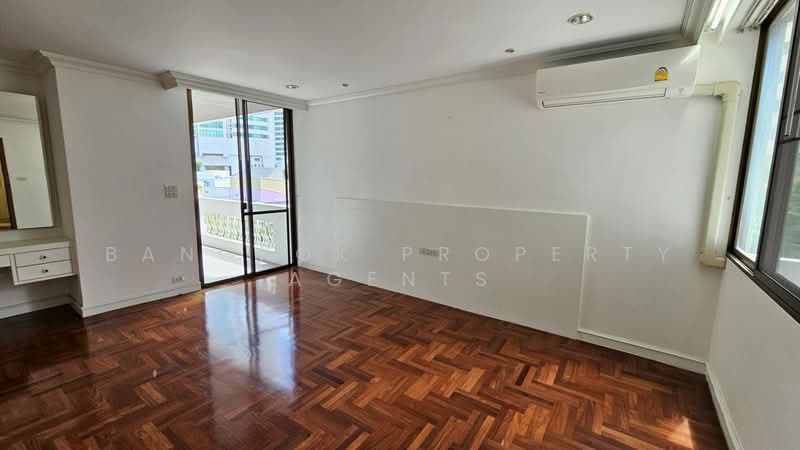 Dera Mansion, Bangkok, 23 Soi Sukhumvit 18, Khlong Toei, Bangkok, 3 Bedrooms, 315 sqm, Condo For Rent, by BANGKOK PROPERTY AGENTS, 500427786 - DDproperty.com