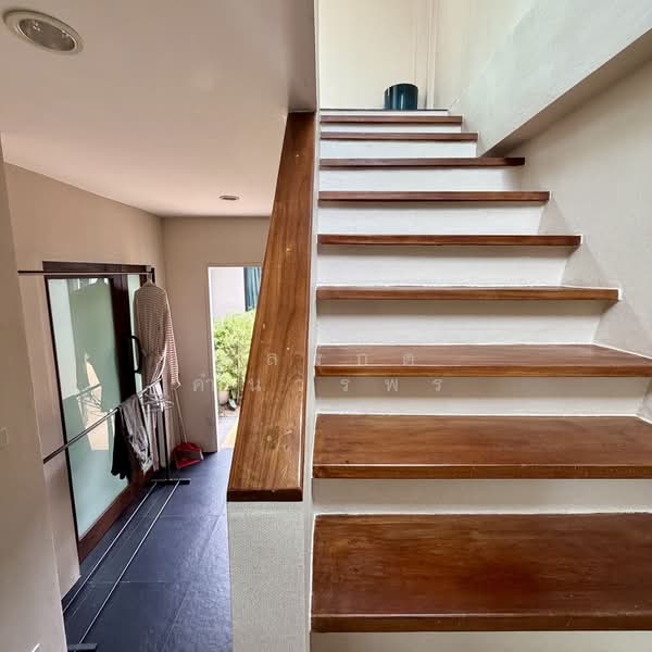 Nirvana Icon Wongwaen - Rama 9, Bangkok, Krungthep Kreetha Road, Saphan Sung, Bangkok, 6 Bedrooms, 1,000 sqm, Single Detached House For Sale, by อลงกต คำนวรพร, 500427787 - DDproperty.com