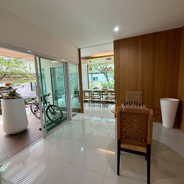 Nirvana Icon Wongwaen - Rama 9, Bangkok, Krungthep Kreetha Road, Saphan Sung, Bangkok, 6 Bedrooms, 1,000 sqm, Single Detached House For Sale, by อลงกต คำนวรพร, 500427787 - DDproperty.com