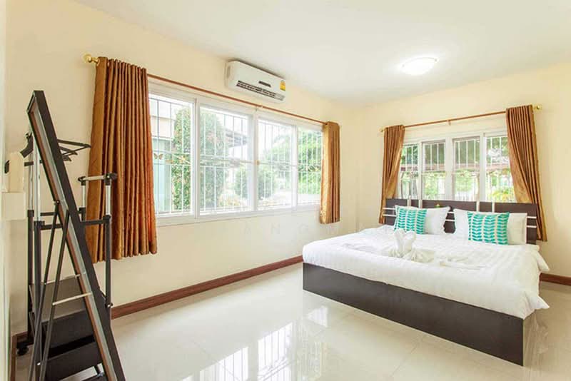 A house for rent near Chiang Mai University, Chiang Mai Rental Price: 35,000 THB / month No.8H014, Chiang Mai, Su Thep, Muang Chiang Mai, Chiang Mai, 4 Bedrooms, 150 sqm, Single Detached House For Rent, by Baandeedee Chiangmai, 500427815 - DDproperty.com