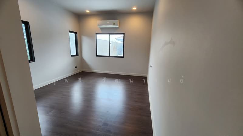 Setthasiri-Krungthep Kreetha 2, Bangkok, Krungthep Kreetha Road, Hua Mak, Bang Kapi, Bangkok, 4 Bedrooms, 300 sqm, Single Detached House For Rent, by Supajee Wattanarom, 500427820 - DDproperty.com