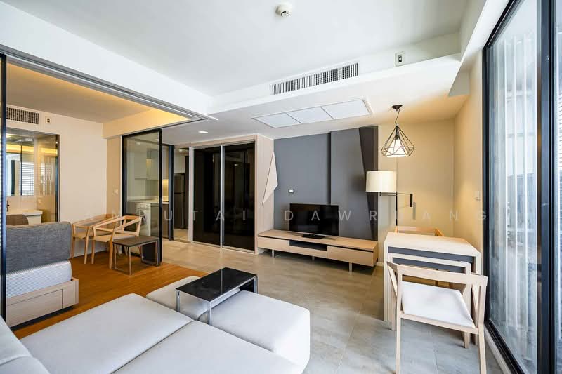 Circle S Sukumvit 12, Bangkok, Soi Sukumvit 12, Khlong Toei, Bangkok, 1 Bedroom, 42 sqm, Condo For Sale, by Kanrutai Dawruang, 500427833 - DDproperty.com
