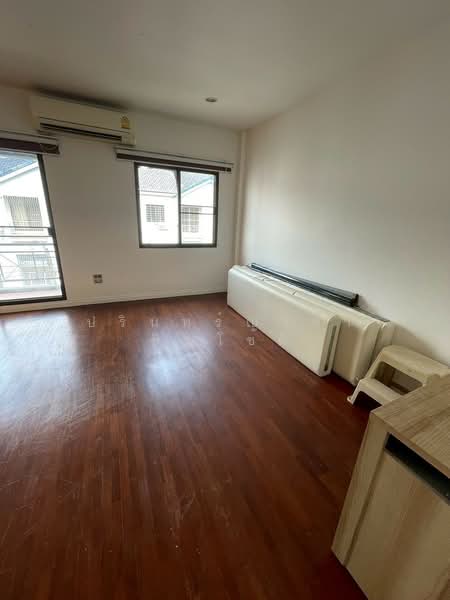 Baan Klang Muang Ratchada-Mengjai 1 : บ้านกลางเมือง รัชดา-เหม่งจ๋าย 1, กรุงเทพ, 522 50-151 ซอยสหกรณ์การเกษตร, วังทองหลาง, กรุงเทพ, 200 ตร.ม., บ้านเดี่ยว ให้เช่า, โดย ปรินทร์ญาดา ชิณโชติ, 500427839 - DDproperty.com