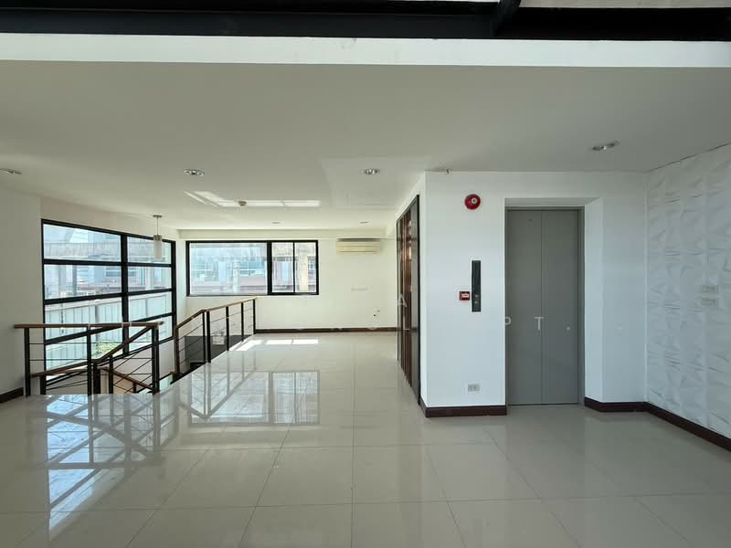 ให้เช่าสำนักงาน ลาดพร้าว 101 (Ladprao 101), Bangkok, Khlong Chan, Bang Kapi, Bangkok, , 410 sqm, Office Space For Rent, by Tida phanthonglarptawee, 500427847 - DDproperty.com