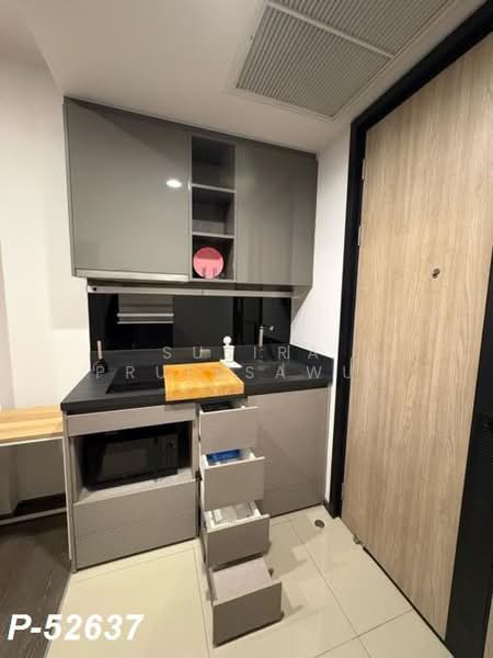 Oka Haus Sukhumvit 36, Bangkok, 3399 Rama 4 Road, Khong Tan, Khlong Toei, Bangkok, 1 Bedroom, 27 sqm, Condo For Sale, by Susira Prueksawun, 500427853 - DDproperty.com
