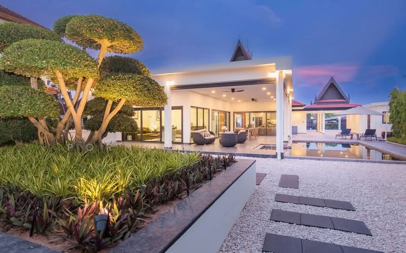 Fully Furnished 4bed Villa in Pattaya, Chon Buri (Pattaya), Poong, Bang Lamung (Pattaya), Chon Buri (Pattaya), 4 Bedrooms, 365 sqm, Single Detached House For Sale, by Pornnapa Titloi, 500427856 - DDproperty.com
