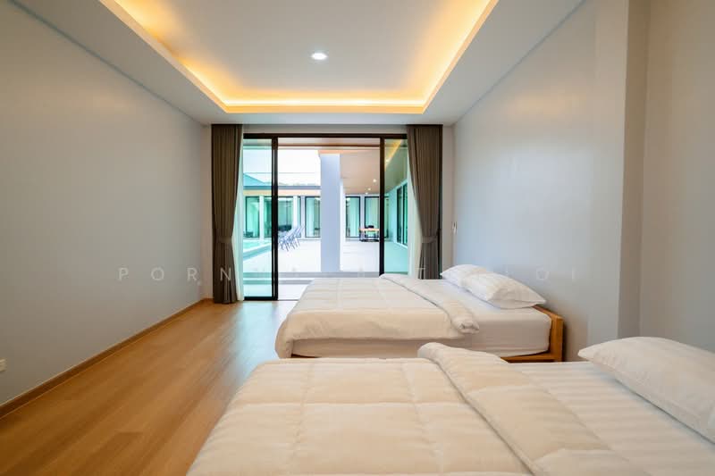 Pool Villa in Sattahip Surrounded by Mountains and Nature, Chon Buri (Pattaya), Sattahip, Chon Buri (Pattaya), 4 Bedrooms, 265 sqm, Single Detached House For Sale, by Pornnapa Titloi, 500427859 - DDproperty.com