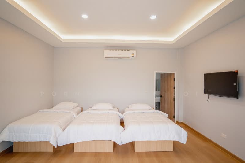 Pool Villa in Sattahip Surrounded by Mountains and Nature, Chon Buri (Pattaya), Sattahip, Chon Buri (Pattaya), 4 Bedrooms, 265 sqm, Single Detached House For Sale, by Pornnapa Titloi, 500427859 - DDproperty.com