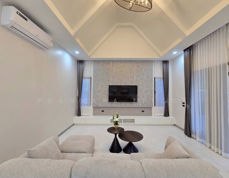 Nordic Park Pool Villas sits in the peaceful Map Prachan, Chon Buri (Pattaya), Poong, Bang Lamung (Pattaya), Chon Buri (Pattaya), 4 Bedrooms, 260 sqm, Villa For Sale, by Pornnapa Titloi, 500427866 - DDproperty.com