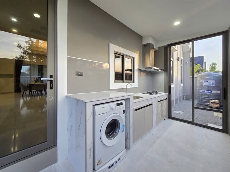 Nordic Park Pool Villas sits in the peaceful Map Prachan, Chon Buri (Pattaya), Poong, Bang Lamung (Pattaya), Chon Buri (Pattaya), 4 Bedrooms, 260 sqm, Villa For Sale, by Pornnapa Titloi, 500427866 - DDproperty.com