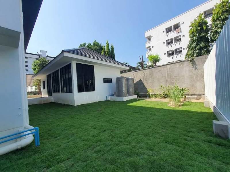 For Sale & Rent Luxury Pool Villa Detached House in Sukhumvit 62 Bang Chak (SPSEVE2114), Bangkok, สุขุมวิท 62, Bang Chak, Phra Khanong, Bangkok, 5 Bedrooms, 700 sqm, Single Detached House For Rent, by Khun Eve, 500427869 - DDproperty.com