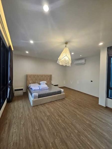 For Sale & Rent Luxury Pool Villa Detached House in Sukhumvit 62 Bang Chak (SPSEVE2114), Bangkok, สุขุมวิท 62, Bang Chak, Phra Khanong, Bangkok, 5 Bedrooms, 700 sqm, Single Detached House For Sale, by Khun Eve, 500427880 - DDproperty.com