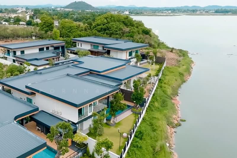 การใช้ชีวิตระดับ Ultra Luxury พร้อมวิวทะเลสาบส่วนตัว ใจกลางพัทยา, ชลบุรี, นาเกลือ, บางละมุง, ชลบุรี, 1,720 ตร.ม., วิลล่า ขาย, โดย Pornnapa Titloi, 500427882 - DDproperty.com