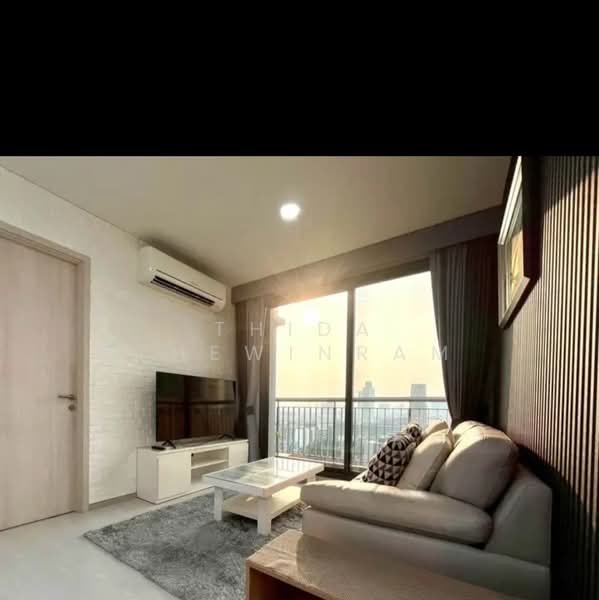 Rhythm Sukhumvit 42, Bangkok, Soi Sukhumvit 42, Sukhumvit Road, Phra Kanong, Khlong Toei, Bangkok, 1 Bedroom, 45 sqm, Condo For Rent, by Thida Thewinram, 500427883 - DDproperty.com