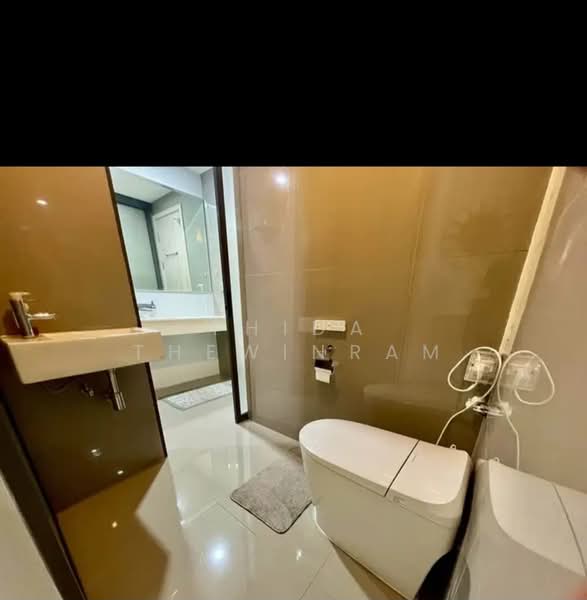 Rhythm Sukhumvit 42, Bangkok, Soi Sukhumvit 42, Sukhumvit Road, Phra Kanong, Khlong Toei, Bangkok, 1 Bedroom, 45 sqm, Condo For Rent, by Thida Thewinram, 500427883 - DDproperty.com