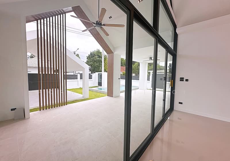 Brand New Nordic Pool Villa For Sale, Chon Buri (Pattaya), Huai Yai, Bang Lamung (Pattaya), Chon Buri (Pattaya), 3 Bedrooms, 204 sqm, Villa For Sale, by Pornnapa Titloi, 500427888 - DDproperty.com