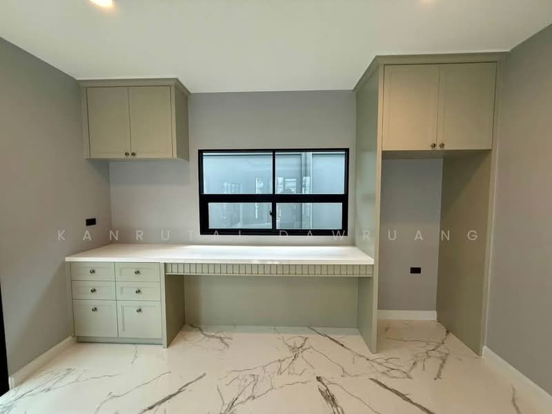 Setthasiri Don Mueang, Bangkok, 289 Soi Choet Wutthakat 9/1, Si Khan, Don Mueang, Bangkok, 4 Bedrooms, 249 sqm, Single Detached House For Rent, by Kanrutai Dawruang, 500427890 - DDproperty.com