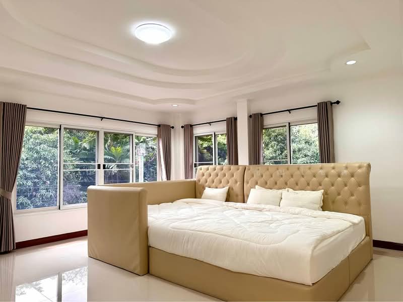 House Sutthisan, Bangkok, ลาดพร้าว 48, Samsen Nok, Huai Khwang, Bangkok, 7 Bedrooms, 512 sqm, Single Detached House For Rent, by ปรินทร์ญาดา ชิณโชติ, 500427911 - DDproperty.com