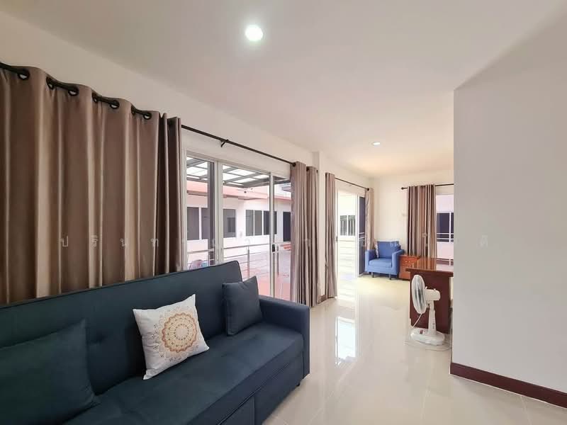 House Sutthisan, Bangkok, ลาดพร้าว 48, Samsen Nok, Huai Khwang, Bangkok, 7 Bedrooms, 512 sqm, Single Detached House For Rent, by ปรินทร์ญาดา ชิณโชติ, 500427911 - DDproperty.com