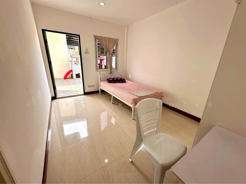 House Sutthisan, Bangkok, ลาดพร้าว 48, Samsen Nok, Huai Khwang, Bangkok, 7 Bedrooms, 512 sqm, Single Detached House For Rent, by ปรินทร์ญาดา ชิณโชติ, 500427911 - DDproperty.com