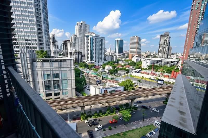 Siri At Sukhumvit, Bangkok, 902 Sukhumvit Road, Phra Kanong, Khlong Toei, Bangkok, 1 Bedroom, 52 sqm, Condo For Rent, by Nicha Peerakittikul, 500427919 - DDproperty.com