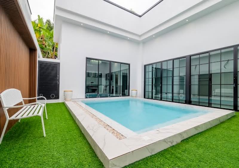 For sale villa at Nong Pla Lai, Chon Buri (Pattaya), Nong Pla Lai, Bang Lamung (Pattaya), Chon Buri (Pattaya), 3 Bedrooms, 250 sqm, Villa For Sale, by Pornnapa Titloi, 500427920 - DDproperty.com