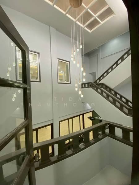 ให้เช่า ออฟฟิศ รามคำแหง (Ramkhamhaeng) 1,000 ตร.ม, Bangkok, Hua Mak, Bang Kapi, Bangkok, , 1,000 sqm, Office Space For Rent, by Tida phanthonglarptawee, 500427939 - DDproperty.com