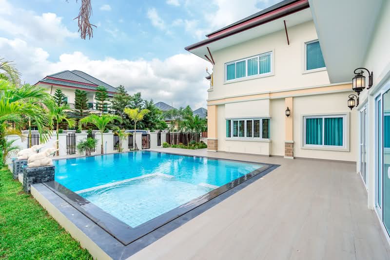 Baan Dusit Pattaya Hill, Chon Buri (Pattaya), Na Chom Thian, Sattahip, Chon Buri (Pattaya), 5 Bedrooms, 377 sqm, Single Detached House For Sale, by Pornnapa Titloi, 500427943 - DDproperty.com