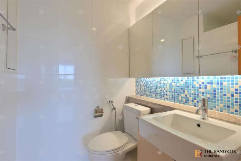 Residence Sukhumvit 52, Bangkok, Soi SuKhumvit 52, Bang Chak, Phra Khanong, Bangkok, 2 Bedrooms, 60 sqm, Condo For Rent, by Nicha Peerakittikul, 500427950 - DDproperty.com