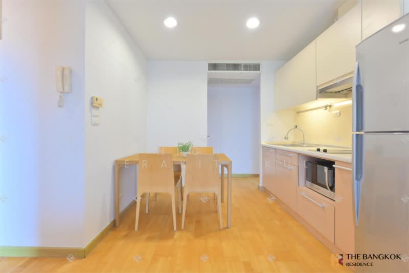Residence Sukhumvit 52, Bangkok, Soi SuKhumvit 52, Bang Chak, Phra Khanong, Bangkok, 2 Bedrooms, 60 sqm, Condo For Rent, by Nicha Peerakittikul, 500427950 - DDproperty.com