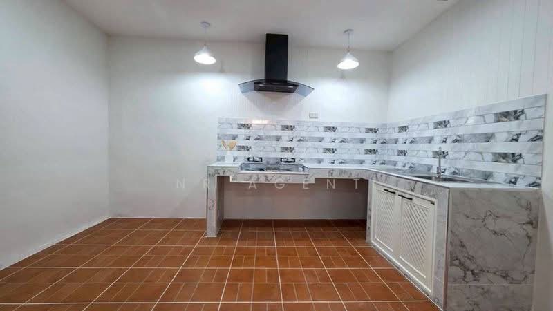 RATTANATHIBET VILLAGE, Nonthaburi, Bang Bua Thong, Nonthaburi, 2 Bedrooms, 110 sqm, Townhouse For Sale, by NR AGENT, 500427951 - DDproperty.com