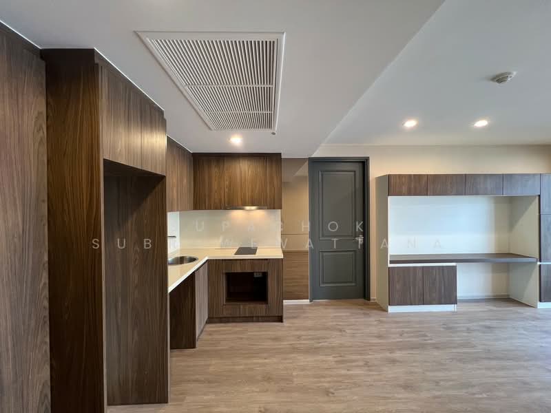 Noble Above Wireless-Ruamrudee, Bangkok, Wireless Road, Lumphini, Pathum Wan, Bangkok, 1 Bedroom, 61 sqm, Condo For Sale, by Supachok Subrawewattana, 500427965 - DDproperty.com