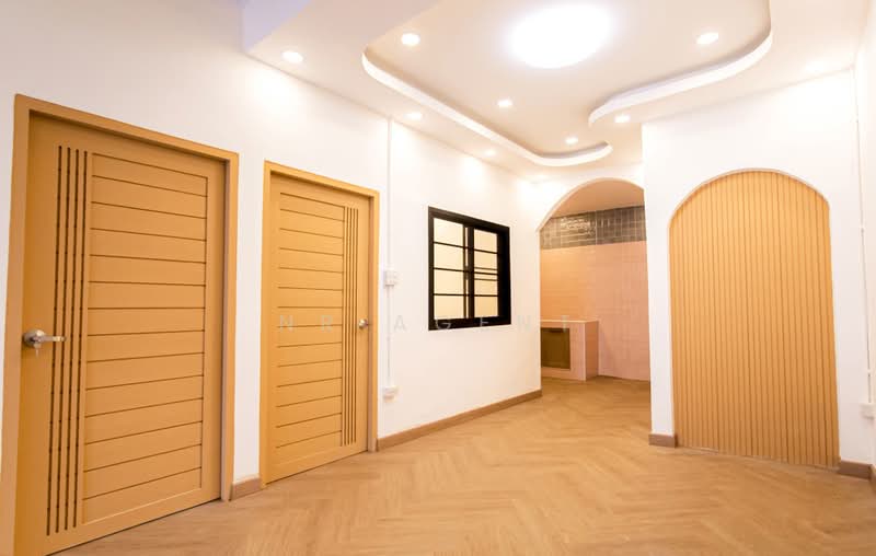 Tho Rung Soi Nawamin 111, Bangkok, Soi Nawamin 111, Khlong Kum, Bueng Kum, Bangkok, 2 Bedrooms, 80 sqm, Townhouse For Sale, by NR AGENT, 500427974 - DDproperty.com