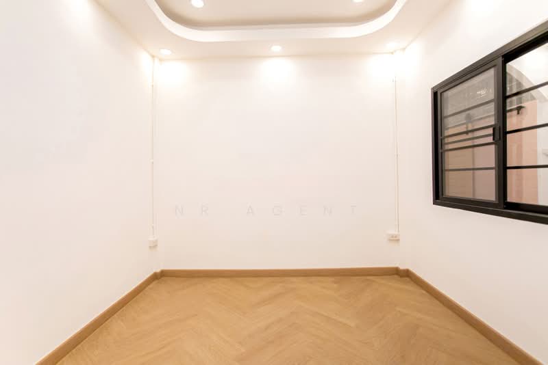 Tho Rung Soi Nawamin 111, Bangkok, Soi Nawamin 111, Khlong Kum, Bueng Kum, Bangkok, 2 Bedrooms, 80 sqm, Townhouse For Sale, by NR AGENT, 500427974 - DDproperty.com