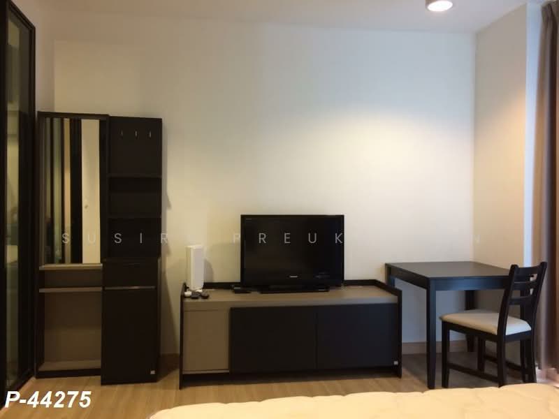 Chateau In Town Ratchada 10, Bangkok, Soi Ratchadapisek 10 intersection 7 Ratchadapisek Road, Huai Khwang, Bangkok, Studio, 25 sqm, Condo For Rent, by Susira Preuksawun, 500428001 - DDproperty.com
