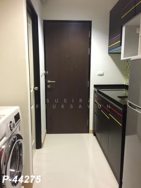 Chateau In Town Ratchada 10, Bangkok, Soi Ratchadapisek 10 intersection 7 Ratchadapisek Road, Huai Khwang, Bangkok, Studio, 25 sqm, Condo For Rent, by Susira Preuksawun, 500428001 - DDproperty.com