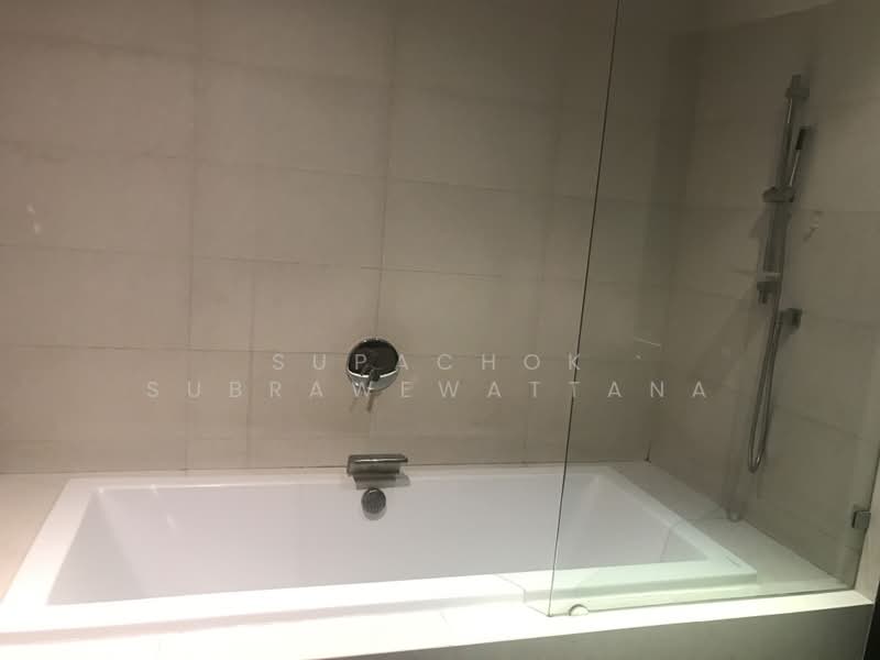 Eight Thonglor Residence, Bangkok, Eight Thonglor Building 88/36, Khlong Tan Nua, Watthana, Bangkok, 2 Bedrooms, 81 sqm, Condo For Sale, by Supachok Subrawewattana, 500428022 - DDproperty.com