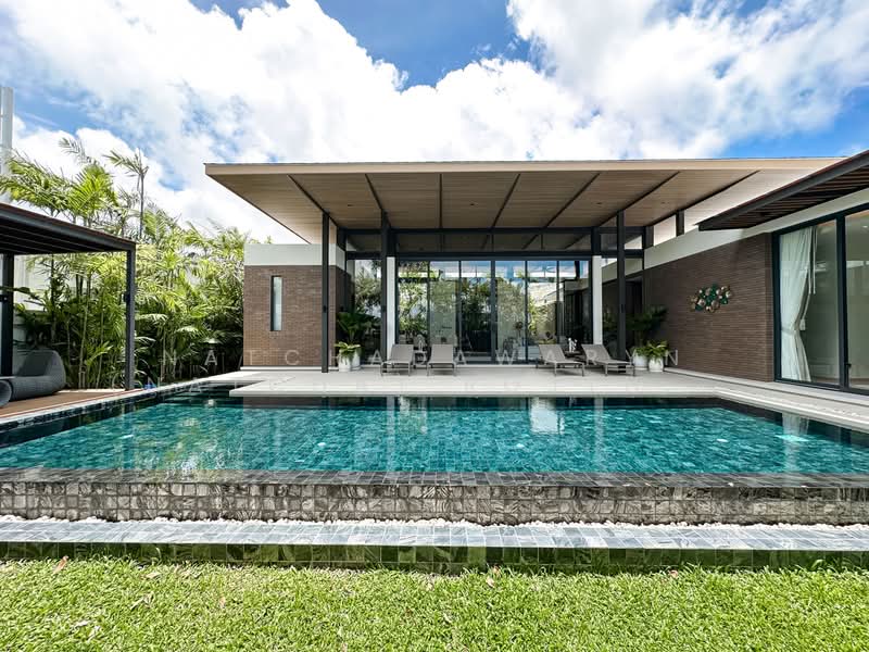 Boat Avenue Residence, Phuket, Choeng Thale, Thalang, Phuket, 3 Bedrooms, 425 sqm, Villa For Sale, by Natchadawaryn (Natcha) Rojthanakrit, 500428040 - DDproperty.com